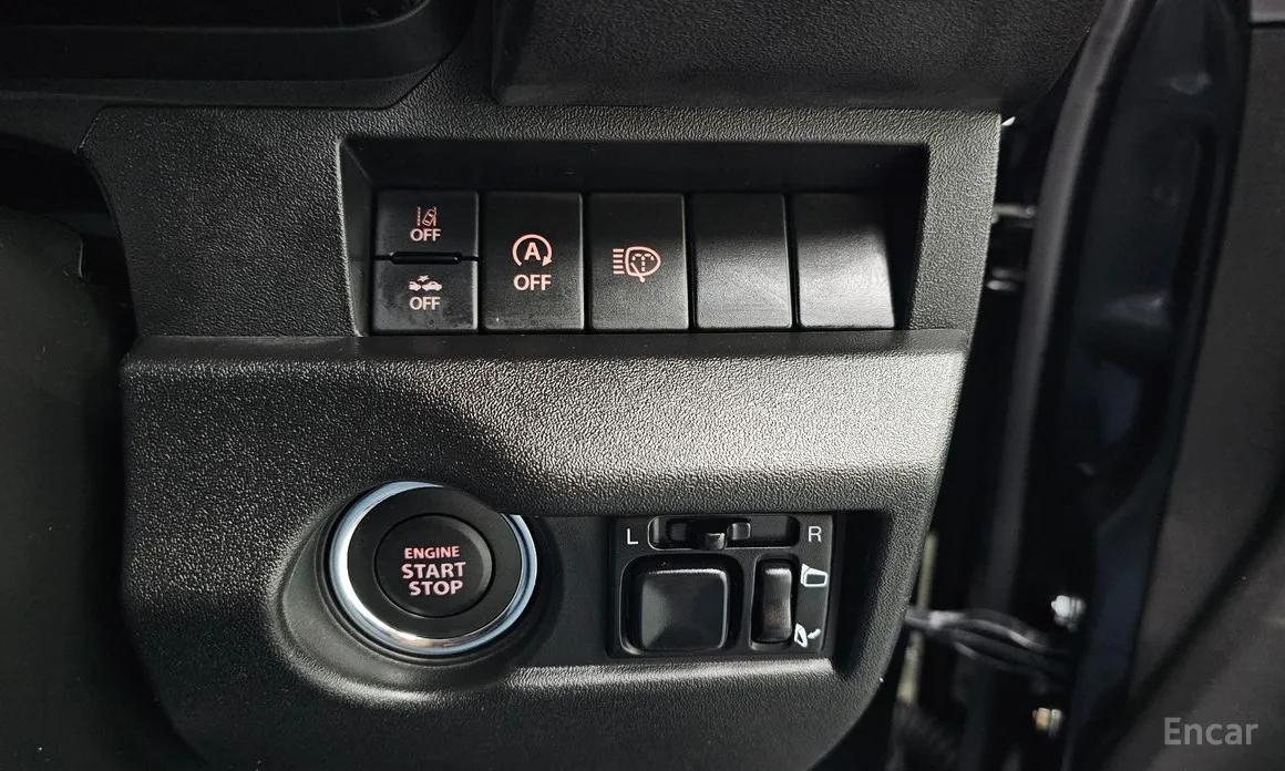 Фото 17 - Suzuki Jimny