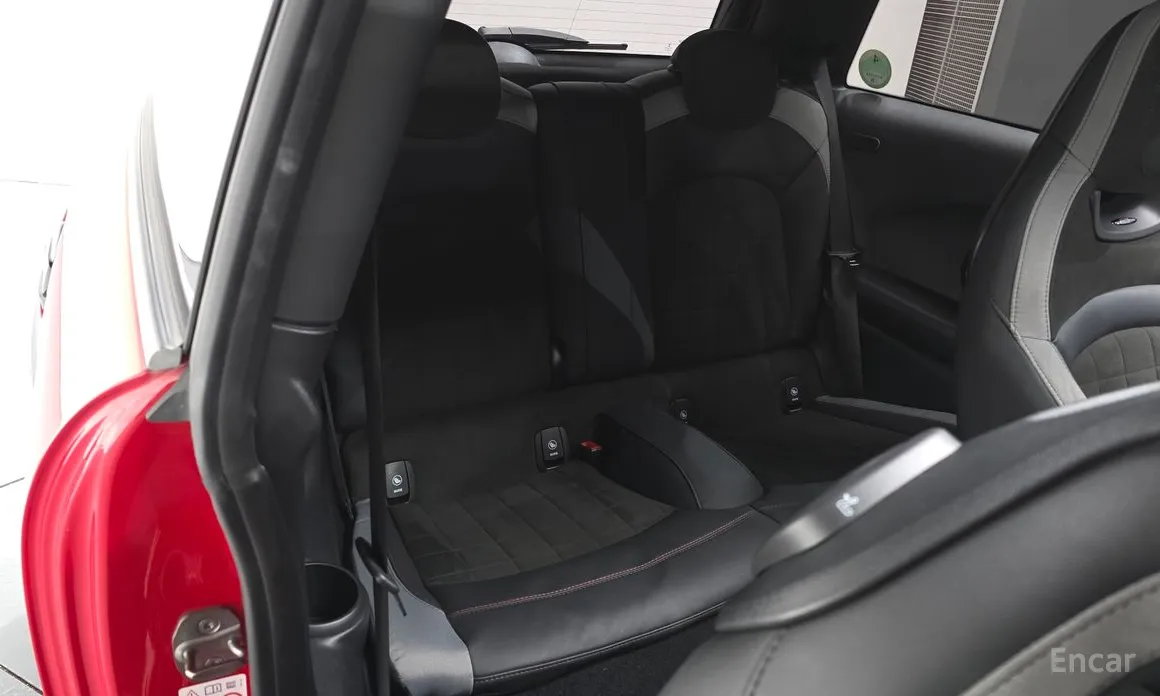 Фото 11 - Mini Cooper