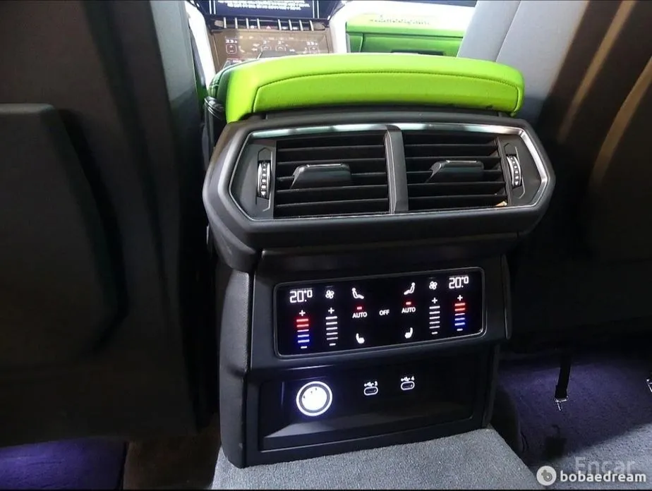 Фото 15 - Lamborghini Urus