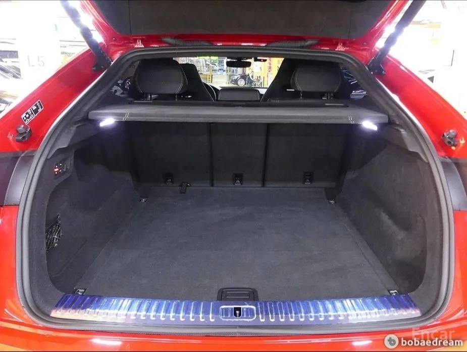 Фото 9 - Lamborghini Urus