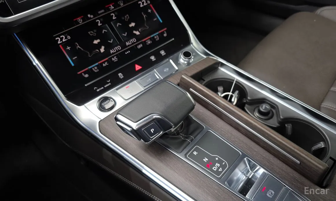 Фото 9 - Audi A7