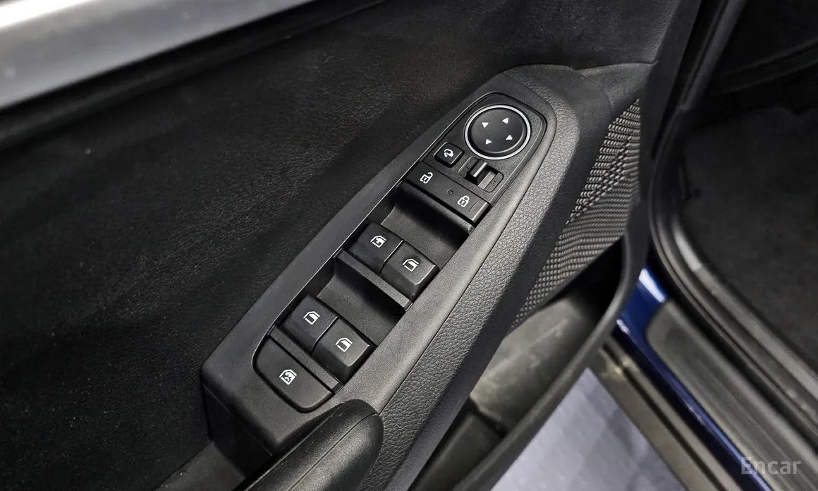 Фото 14 - Kia Seltos