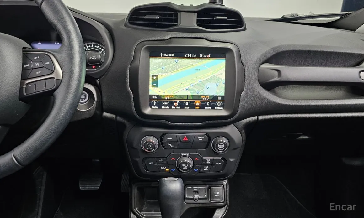 Фото 14 - Jeep Renegade