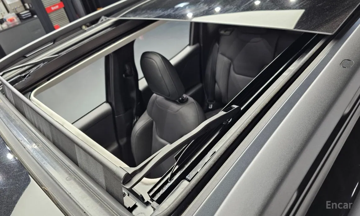 Фото 19 - Jeep Renegade