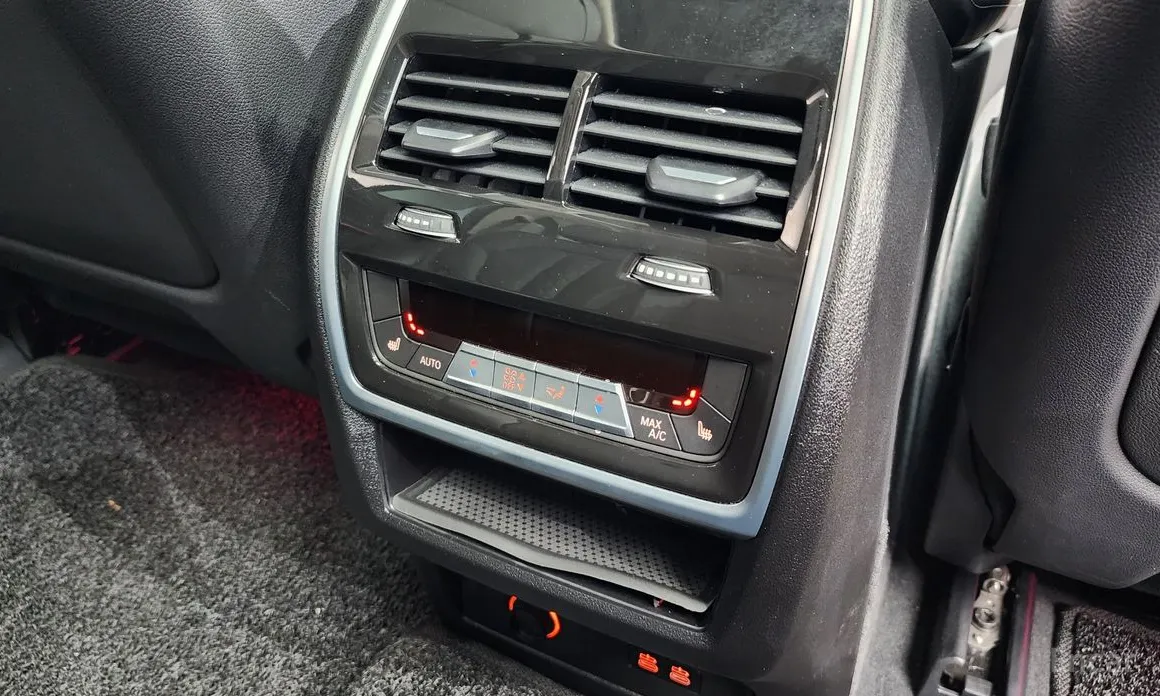 Фото 18 - BMW X5