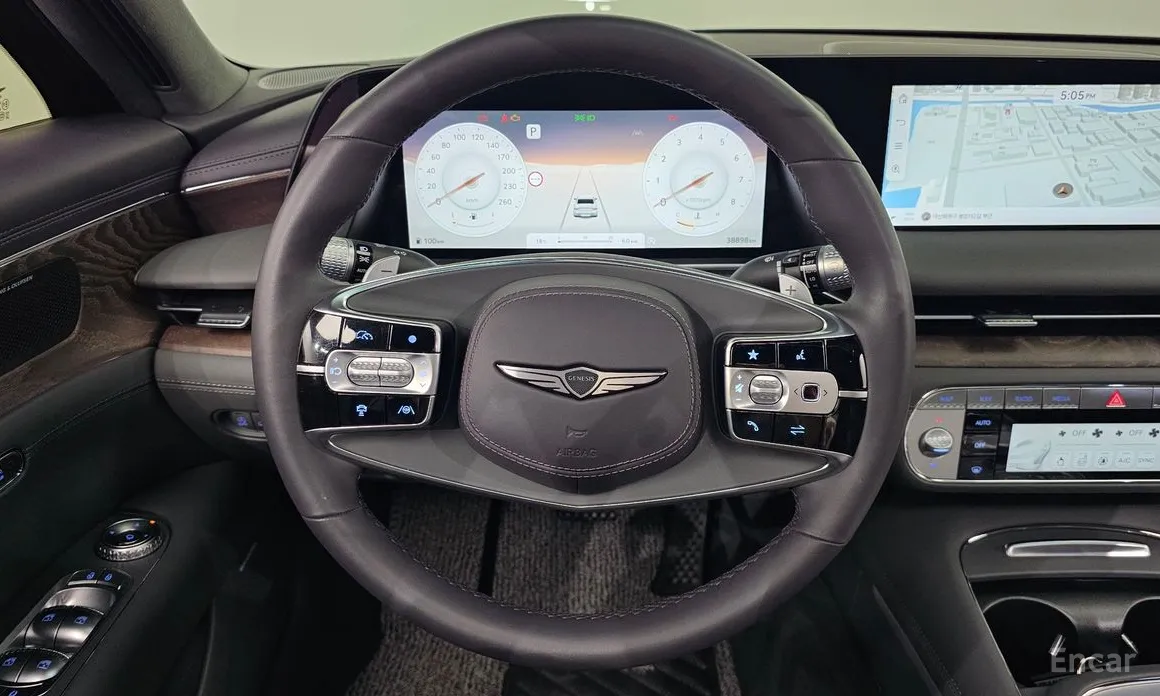 Фото 13 - Genesis G90