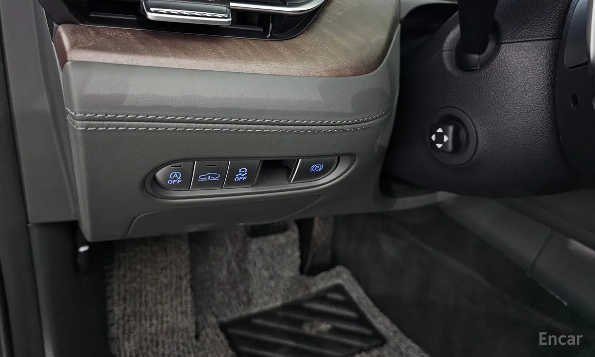 Фото 16 - Genesis G90