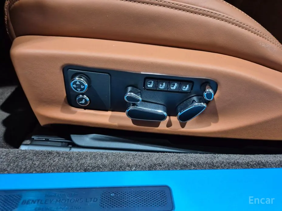 Фото 17 - Bentley Continental GT