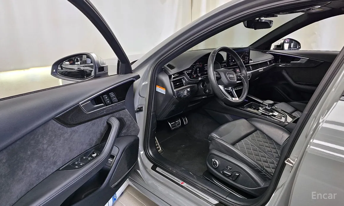 Фото 10 - Audi S4