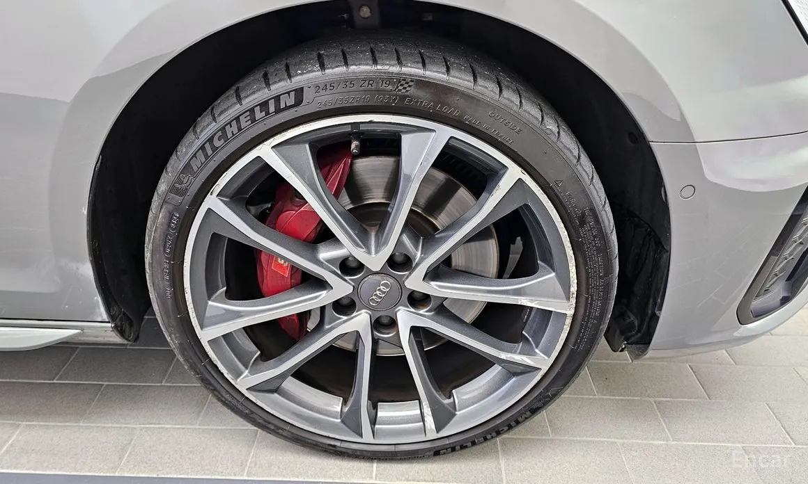 Фото 5 - Audi S4