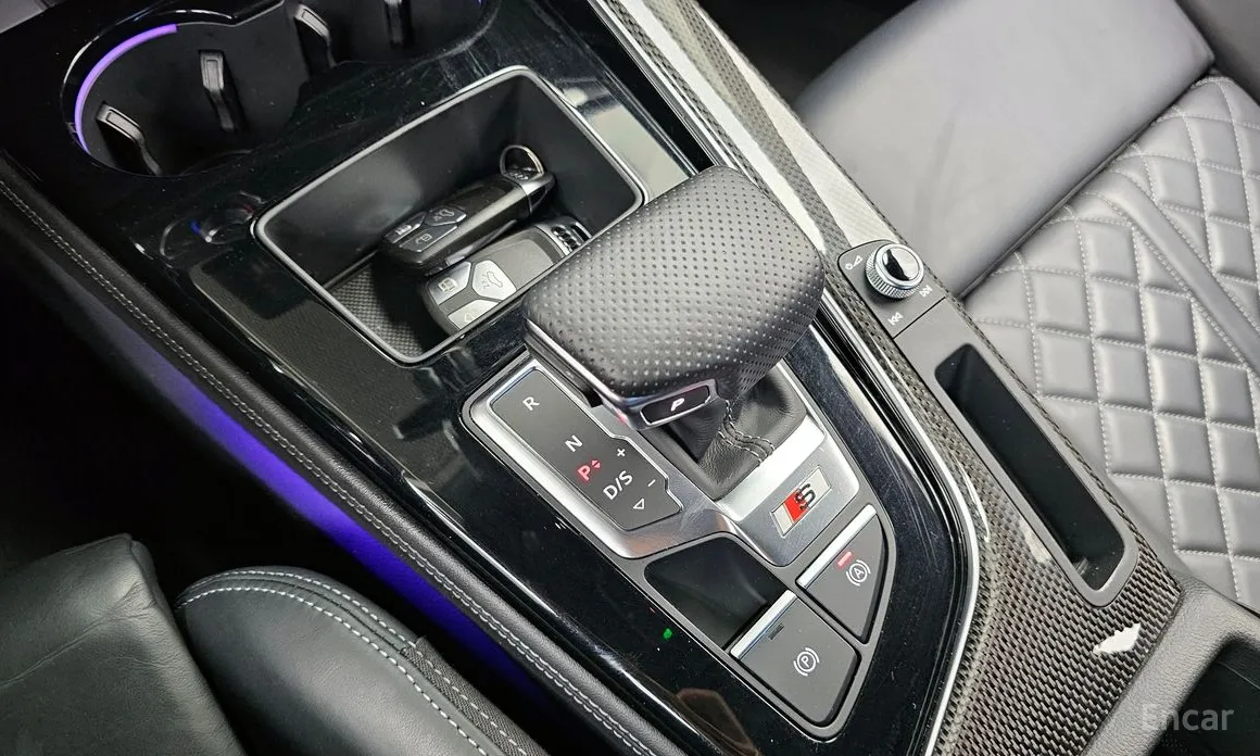 Фото 9 - Audi S4