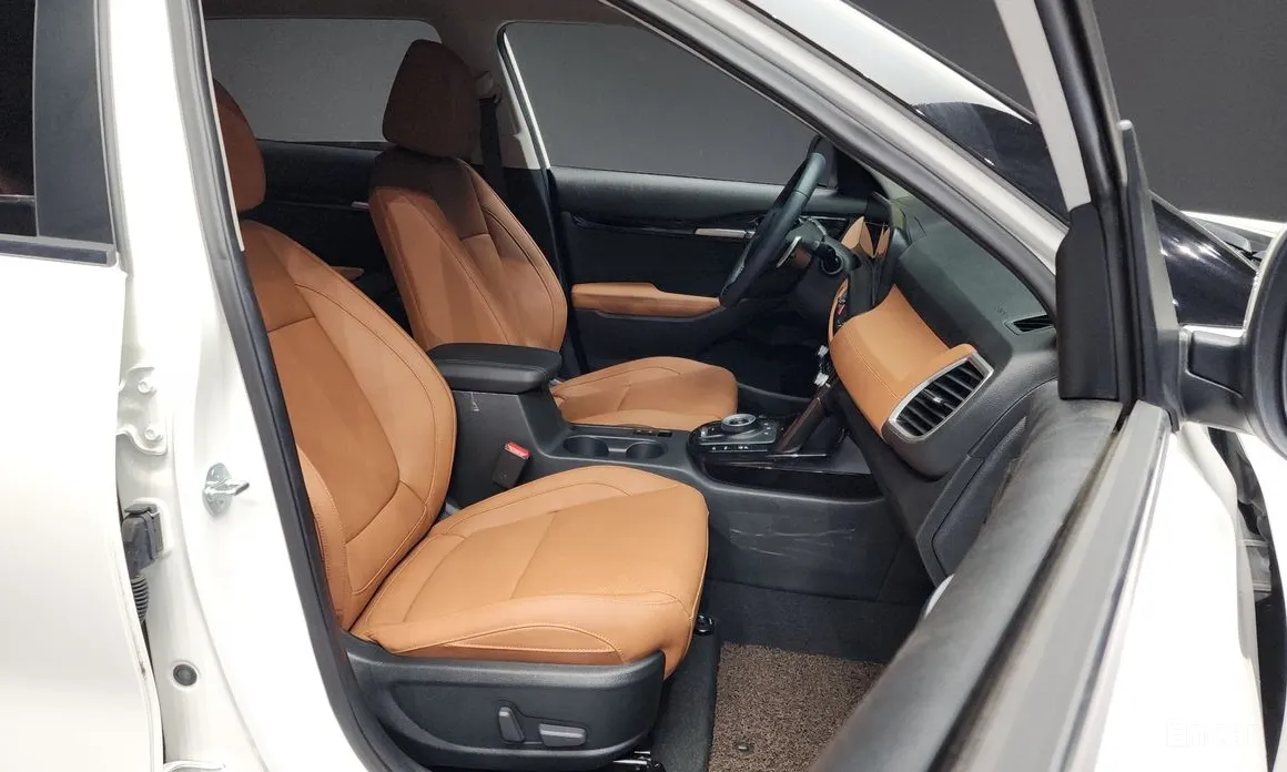 Фото 11 - Kia Seltos