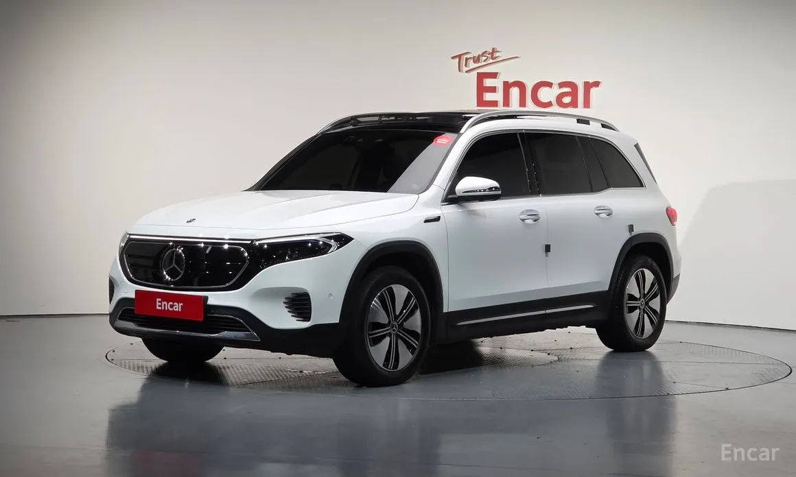 Фото 1 - Mercedes-Benz EQB