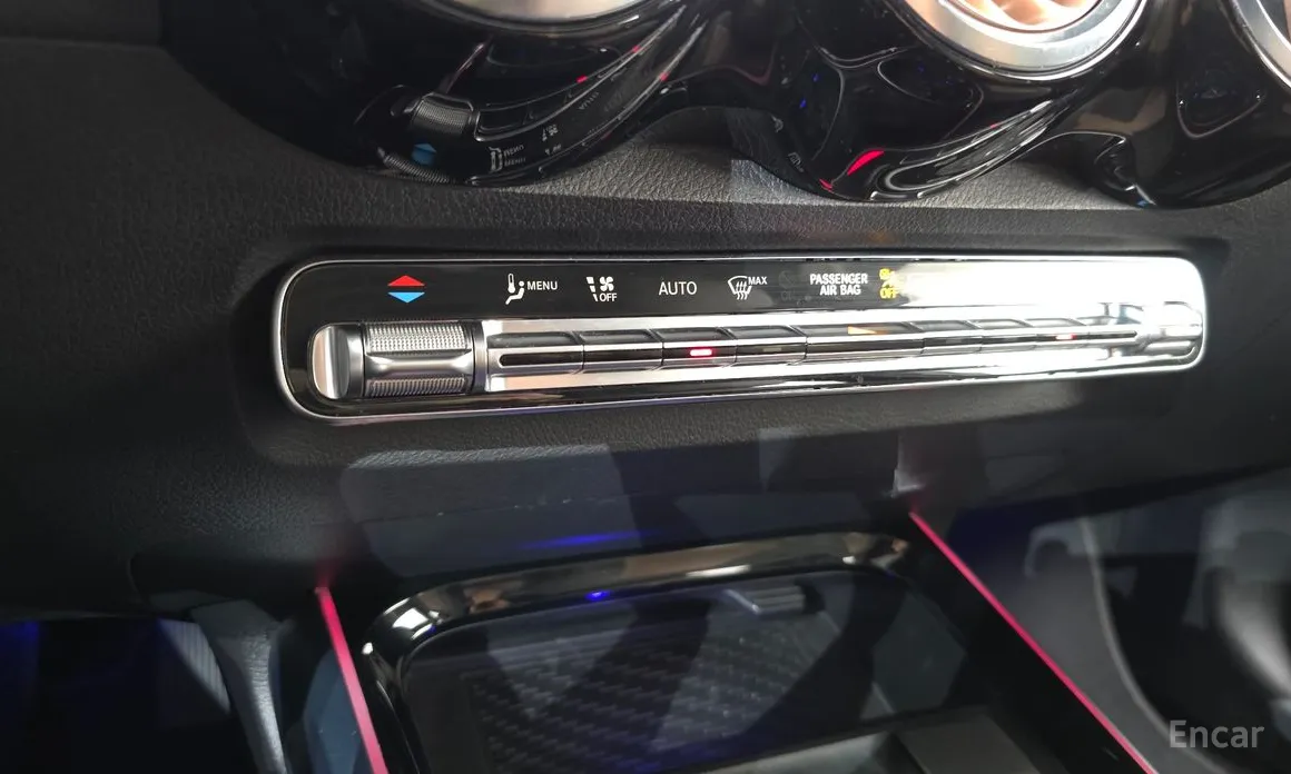 Фото 16 - Mercedes-Benz EQB