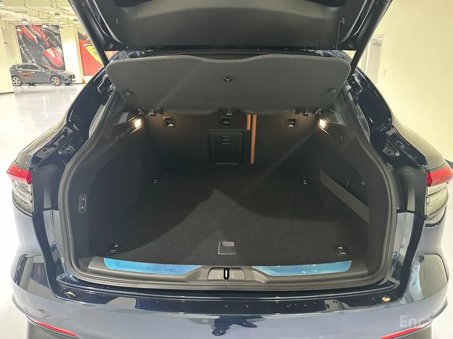 Фото 18 - Maserati Levante