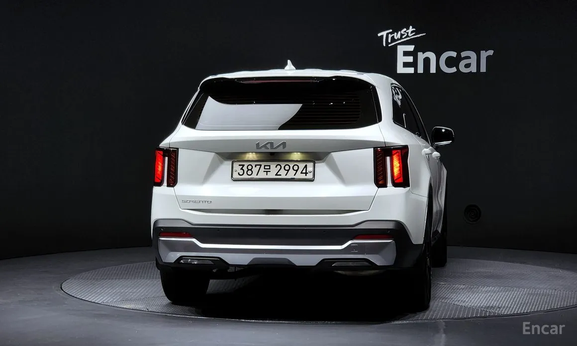 Фото 4 - Kia Sorento