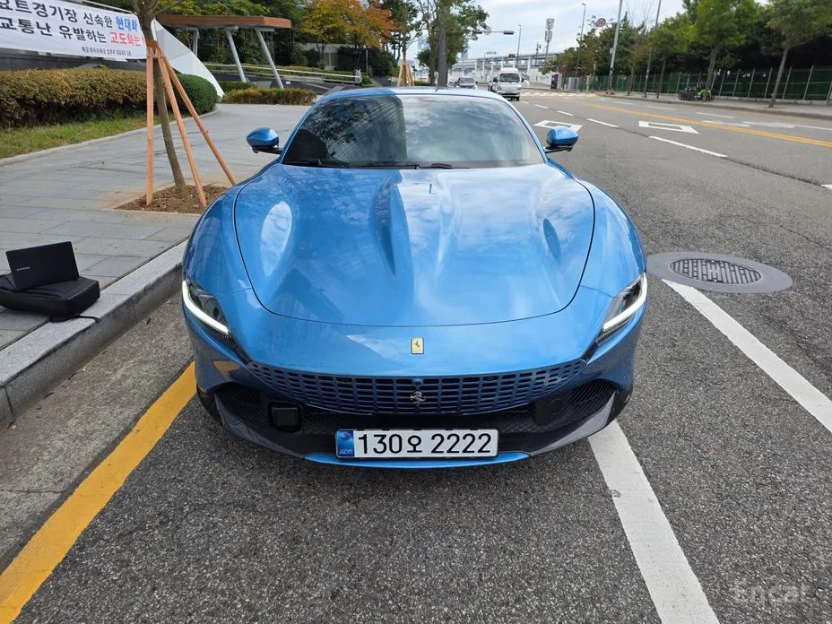 Фото 11 - Ferrari Roma