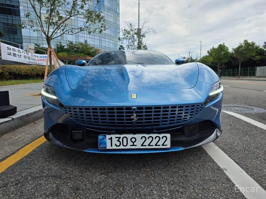 Фото 3 - Ferrari Roma