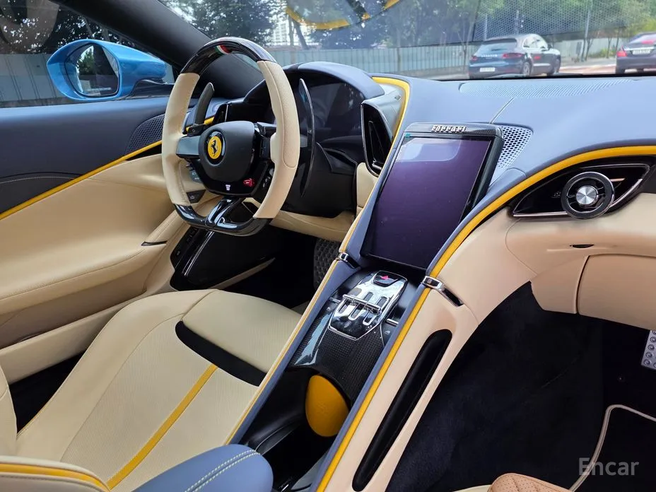 Фото 7 - Ferrari Roma