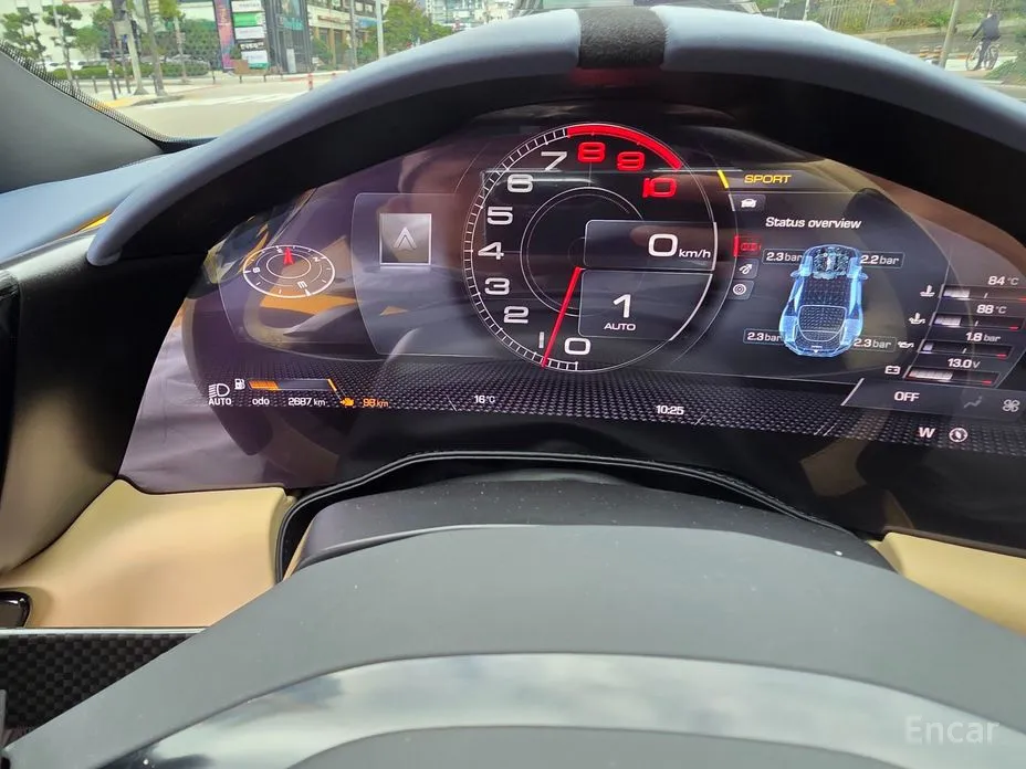 Фото 8 - Ferrari Roma