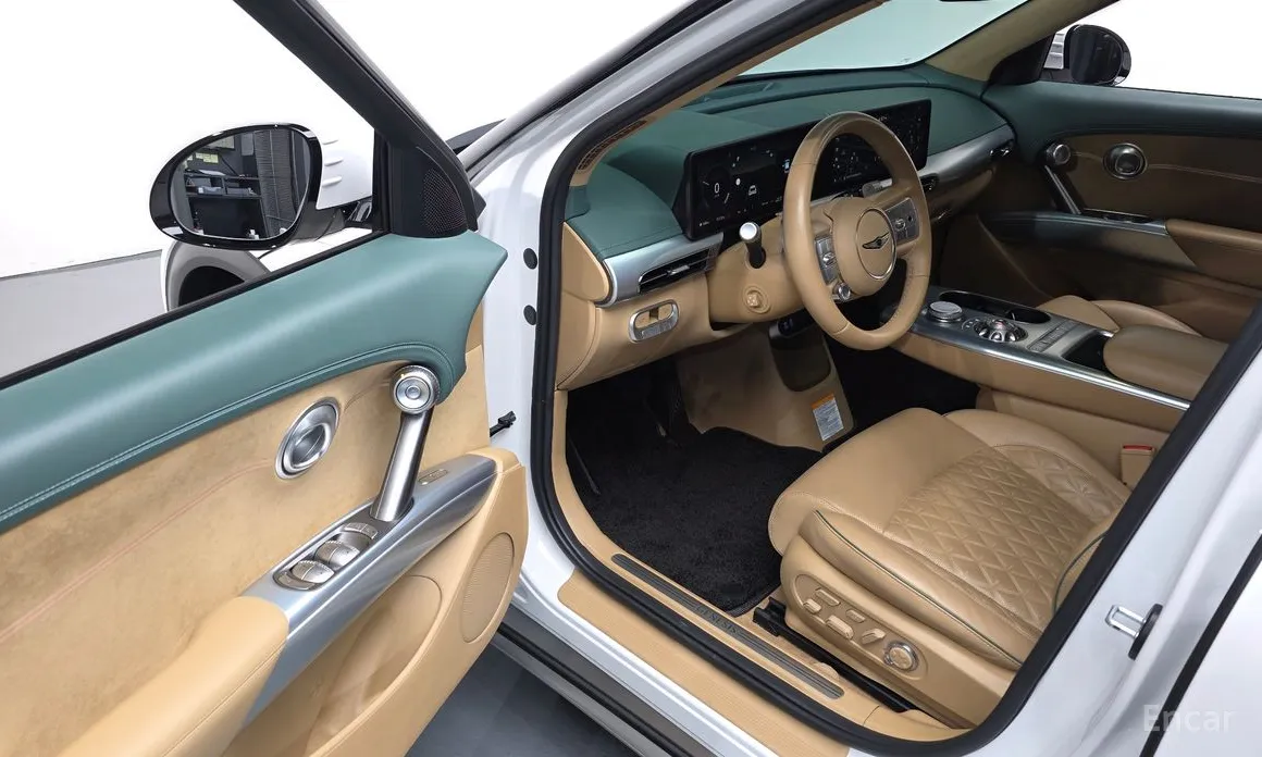 Фото 12 - Genesis GV60