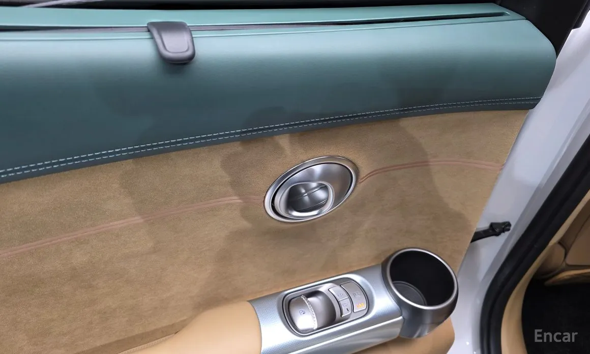 Фото 19 - Genesis GV60