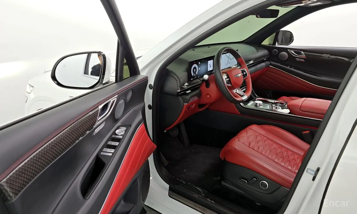 Фото 10 - Genesis GV80