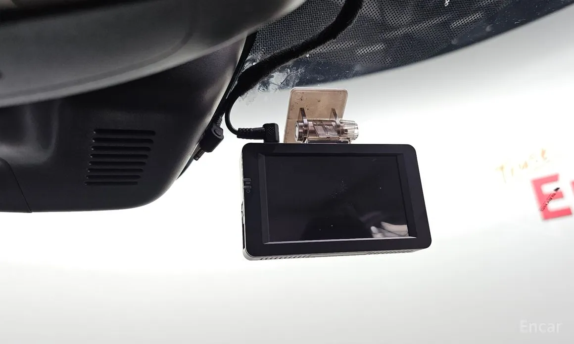 Фото 20 - Renault XM3