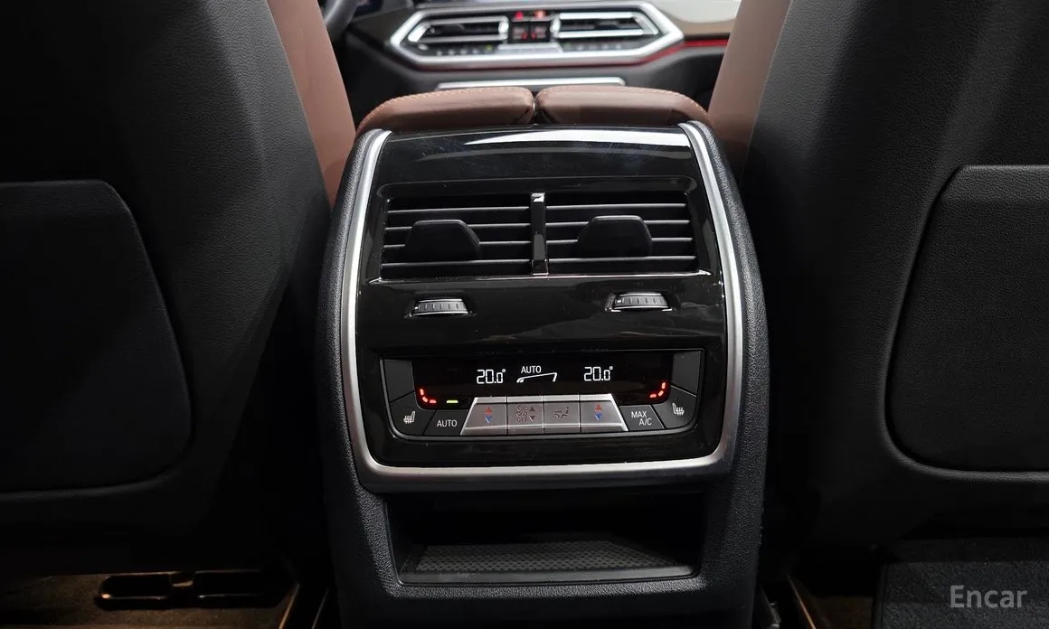 Фото 19 - BMW X5