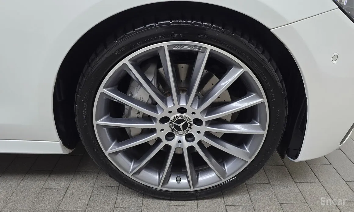 Фото 5 - Mercedes-Benz E-Class