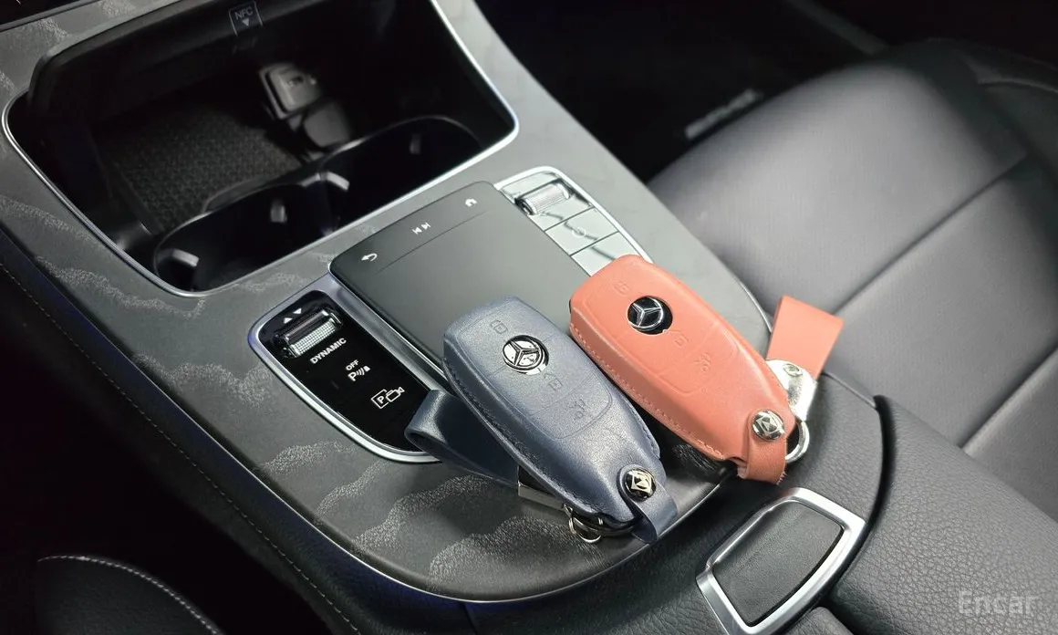 Фото 9 - Mercedes-Benz E-Class