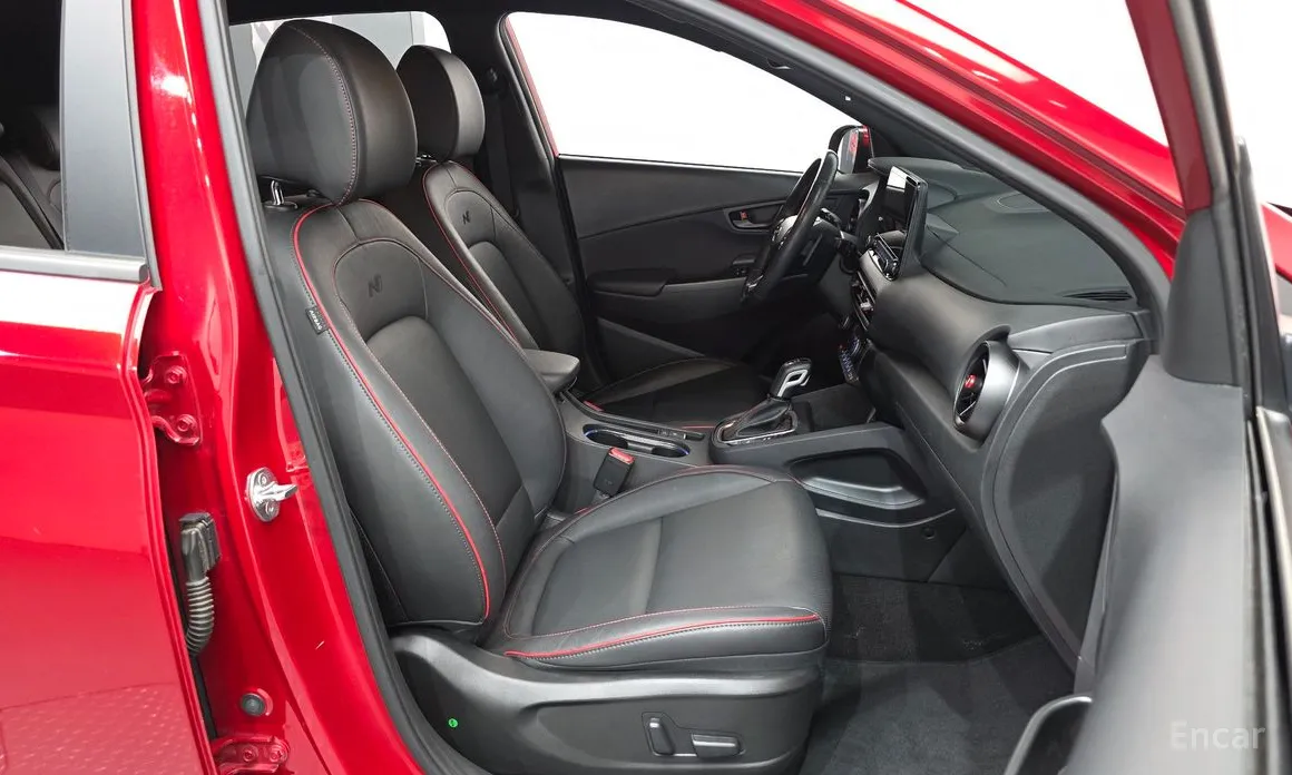 Фото 11 - Hyundai Kona