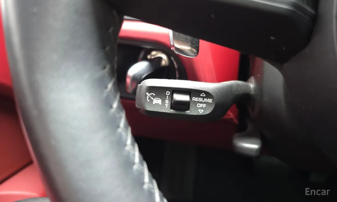 Фото 18 - Porsche Macan