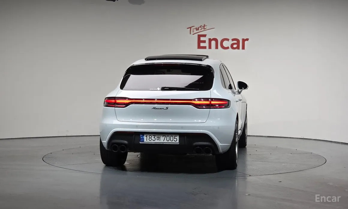 Фото 4 - Porsche Macan