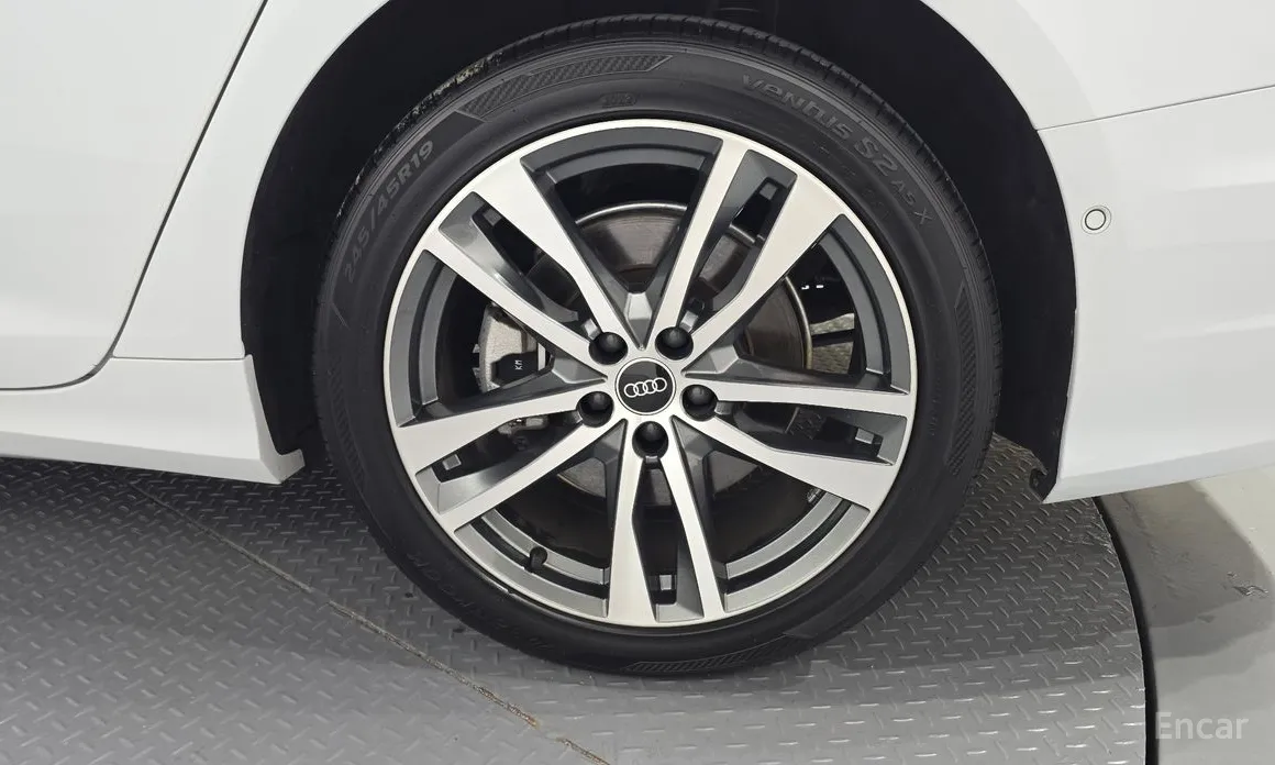 2019 Audi A6