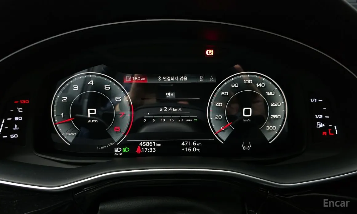 Фото 8 - Audi Q7