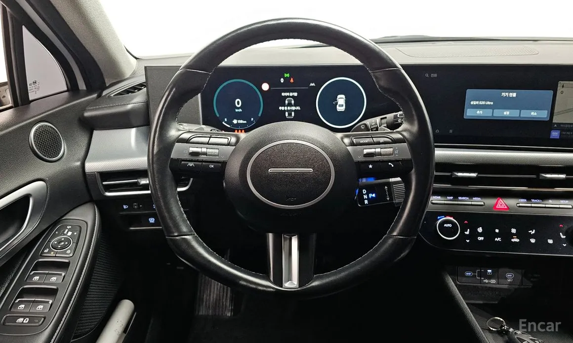 Фото 13 - Hyundai Sonata