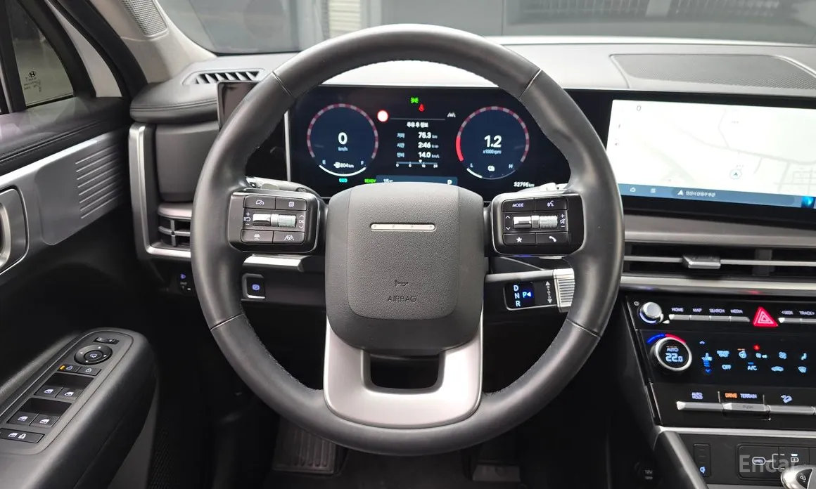 Фото 13 - Hyundai Santa Fe