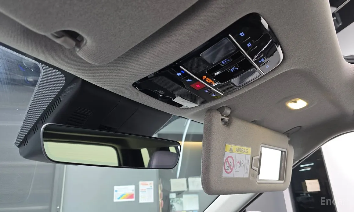 Фото 17 - Hyundai Santa Fe