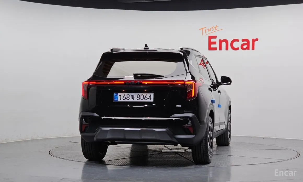 Фото 4 - Kia Seltos