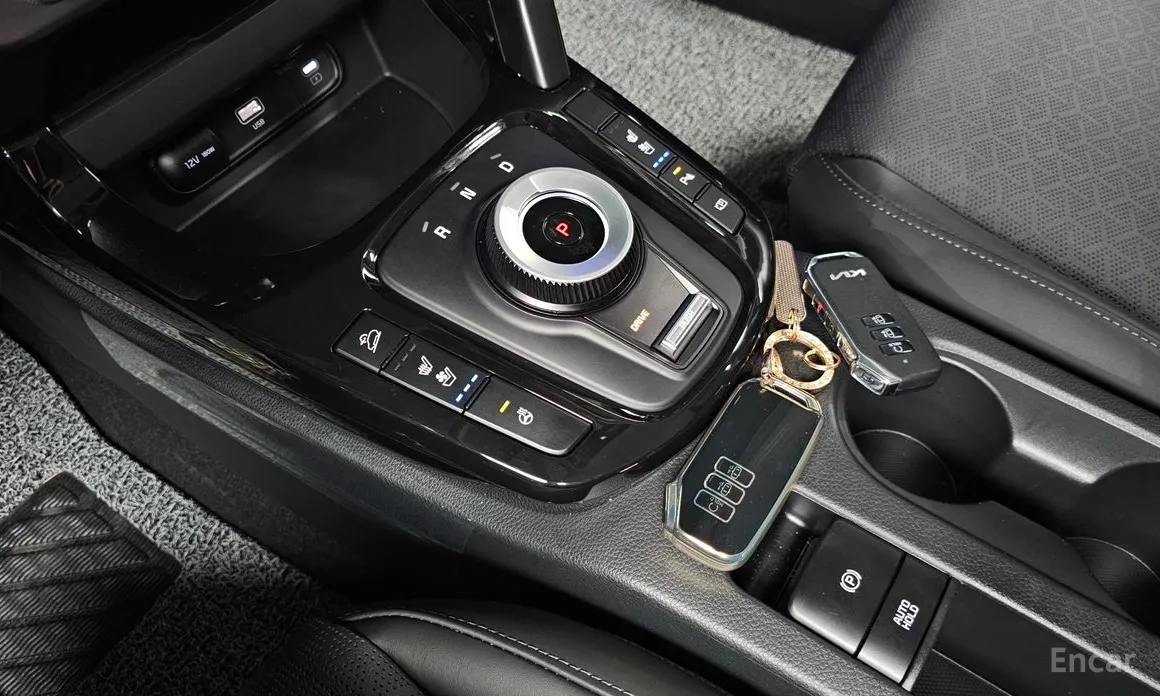 Фото 9 - Kia Seltos