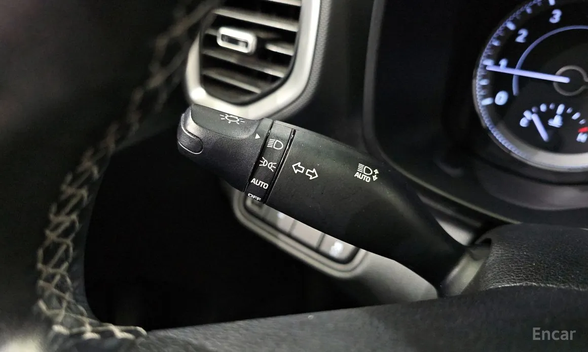 Фото 15 - Hyundai Venue