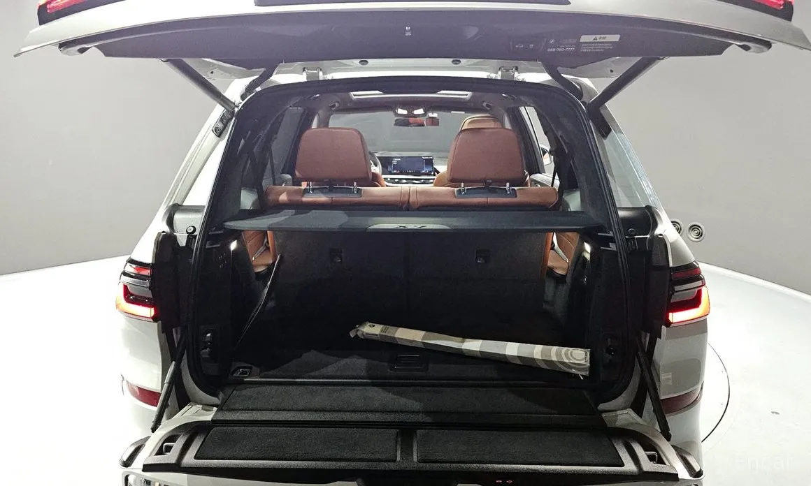 Фото 20 - BMW X7