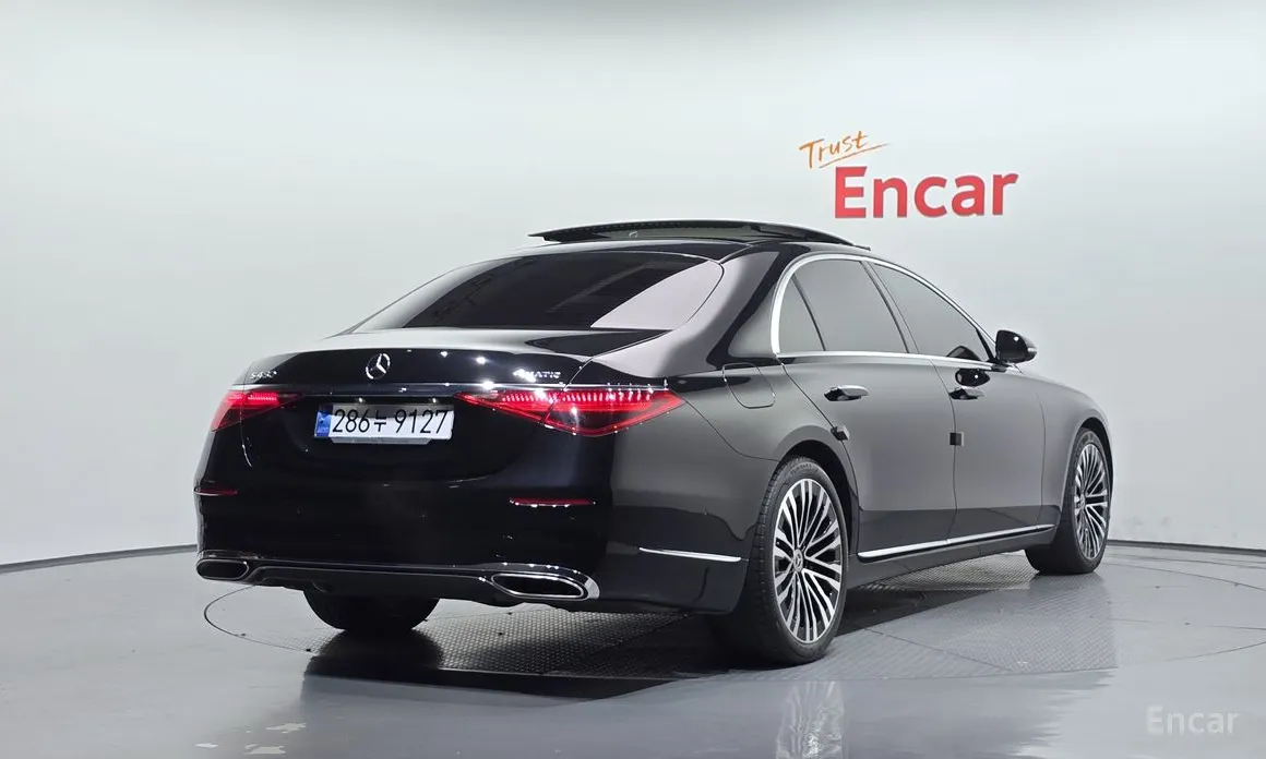 Фото 2 - Mercedes-Benz S-Class