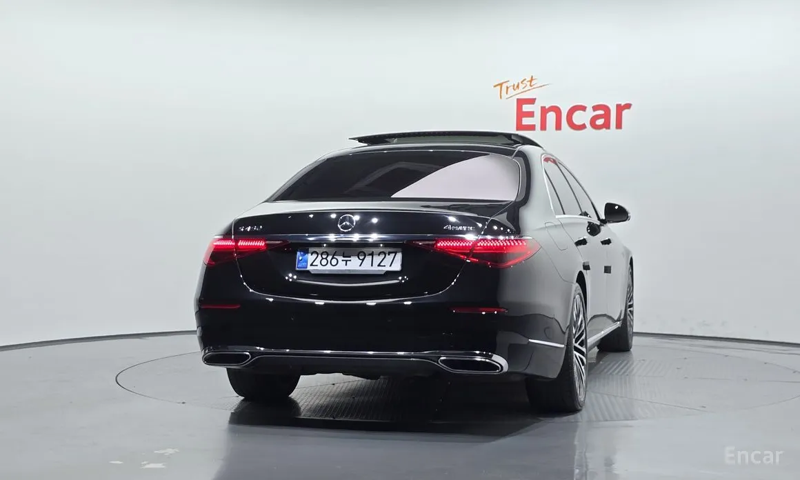 Фото 4 - Mercedes-Benz S-Class