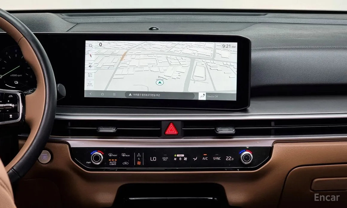 Фото 14 - Kia Sorento