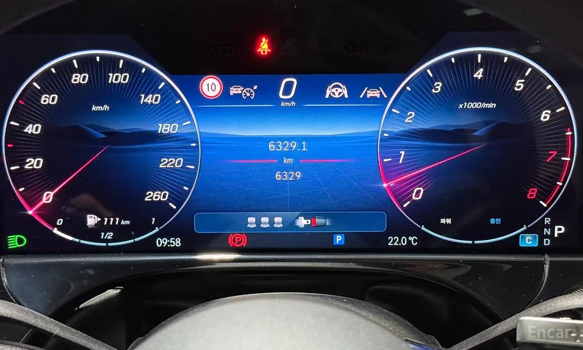 Фото 11 - Mercedes-Benz E-Class