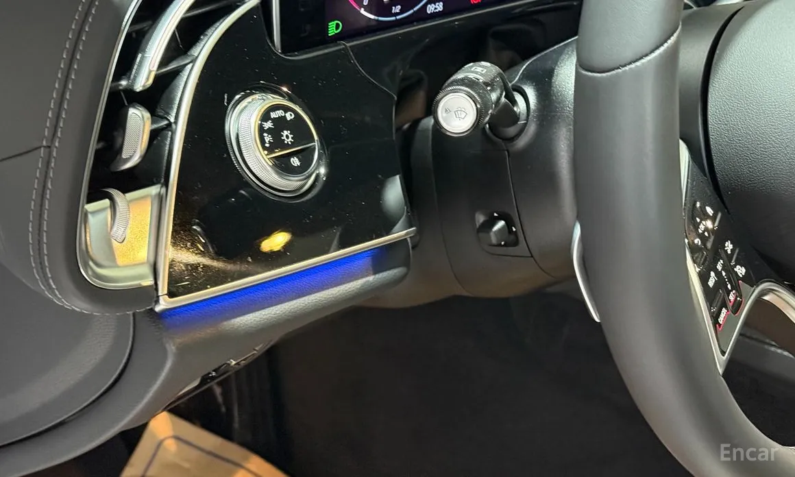 Фото 17 - Mercedes-Benz E-Class