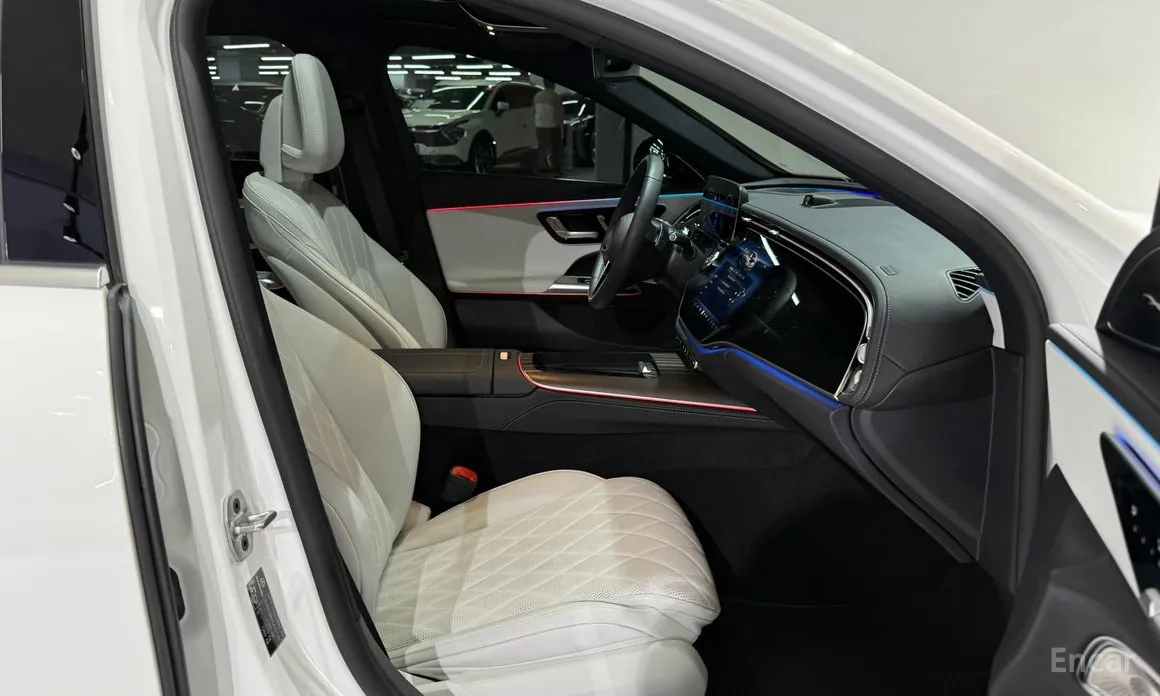 Фото 8 - Mercedes-Benz E-Class