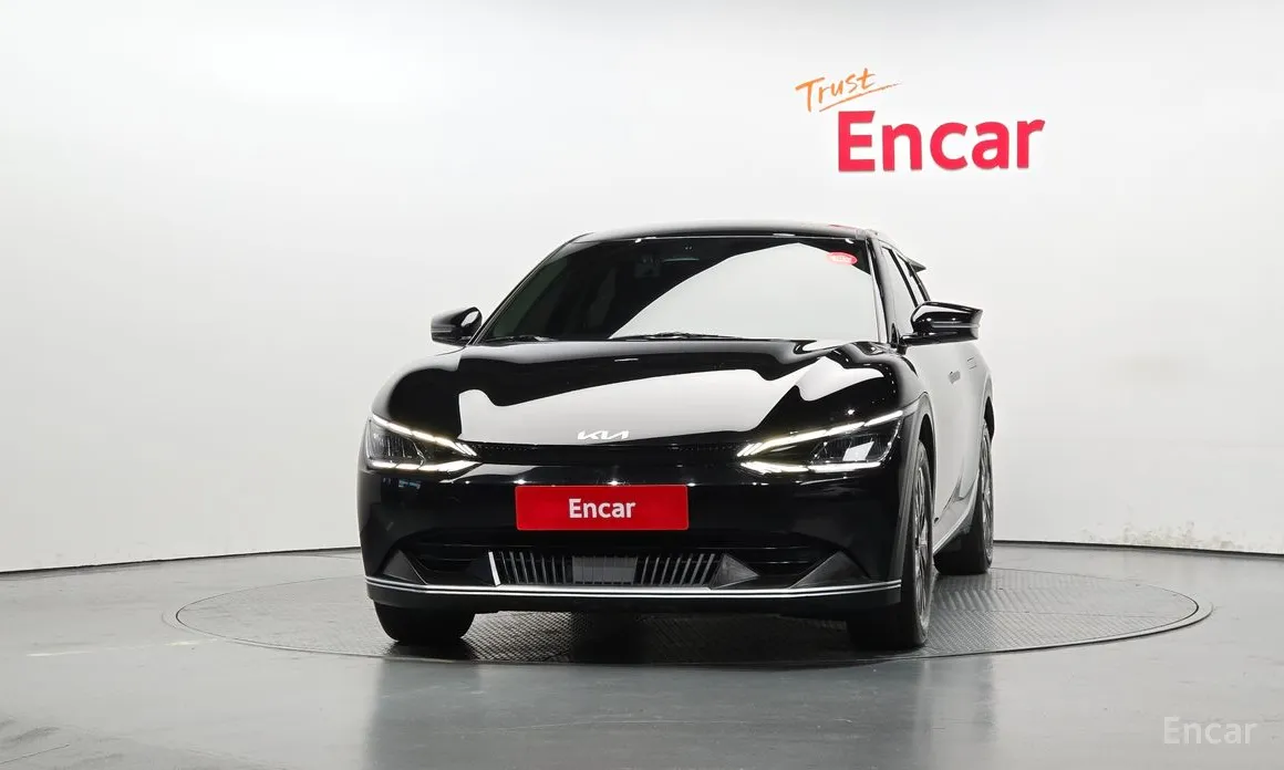 Фото 3 - Kia EV6